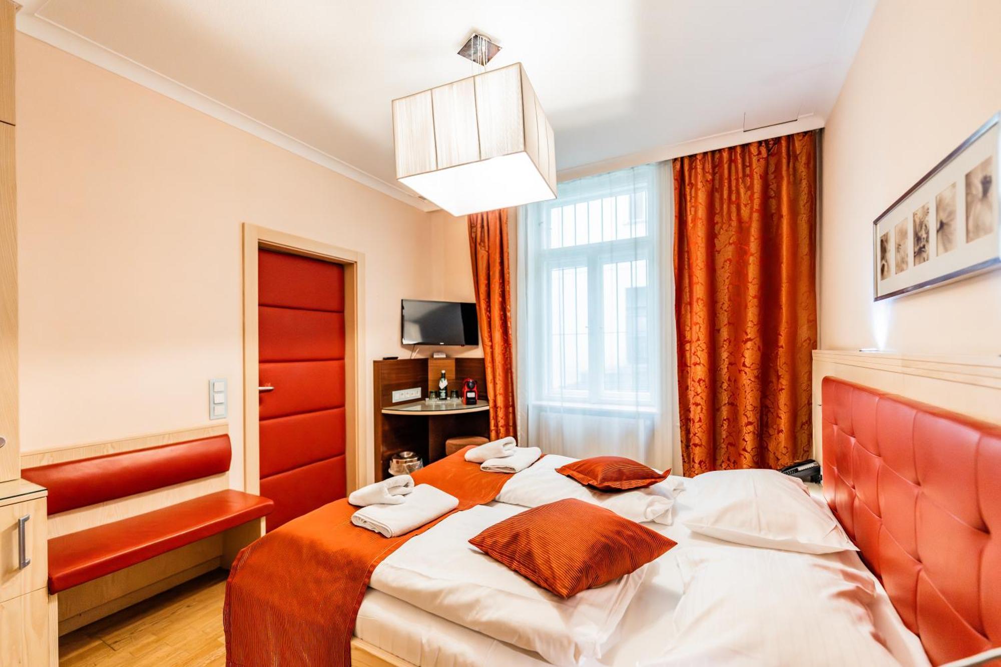 Hotel Pension Baronesse Bécs Kültér fotó