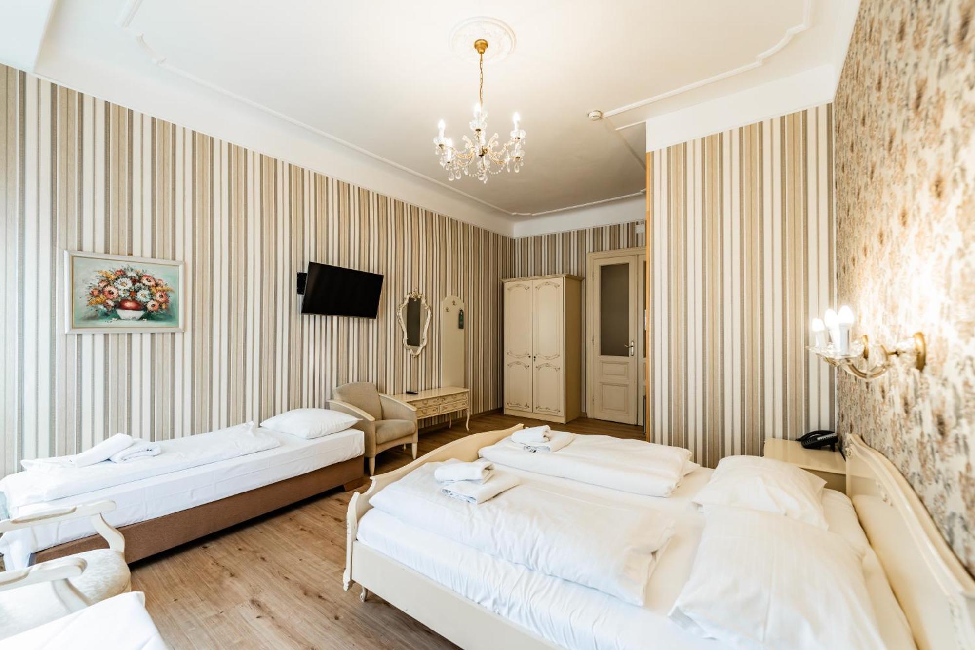 Hotel Pension Baronesse Bécs Kültér fotó